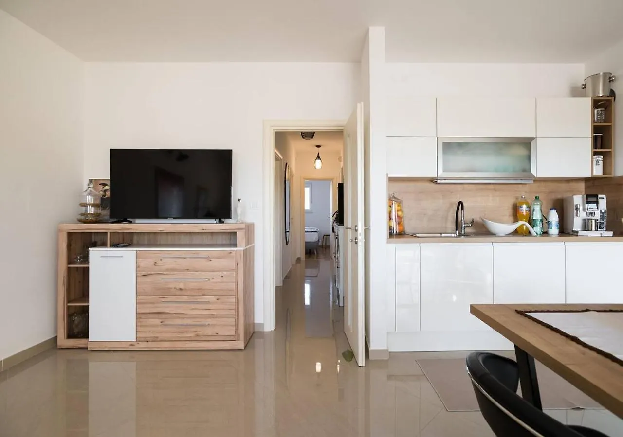 Apartment Jela & Niko Fažana